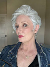 Cover | Synthetic Lace Front Wig (Mono Part)